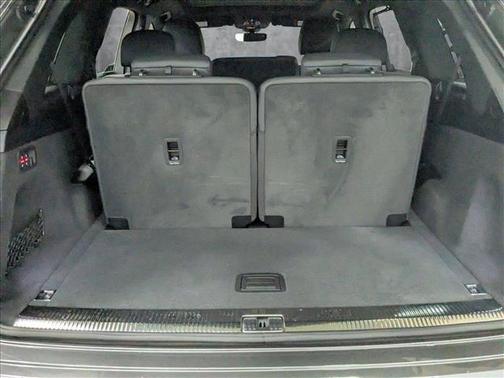 2021 Audi Q7 45 Premium Plus