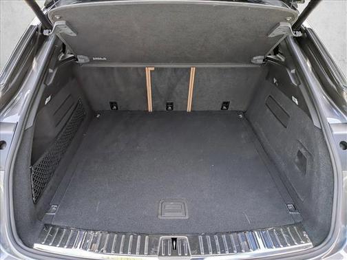 2022 Porsche Cayenne Cayenne E-Hybrid