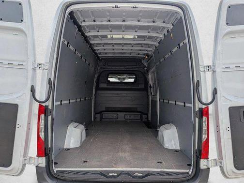 Arctic White 2024 Mercedes-Benz Sprinter 2500 High Roof