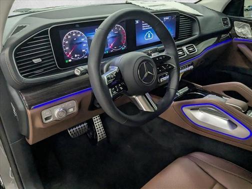 2026 Mercedes-Benz GLS 450 4MATIC