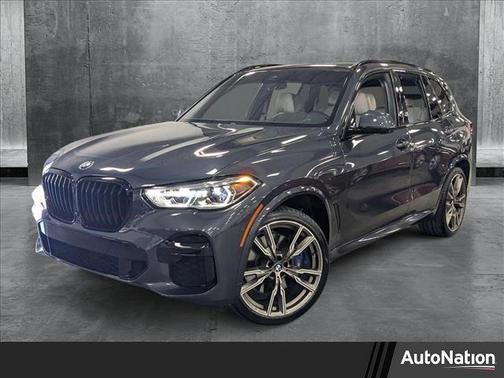 2022 BMW X5 M50i