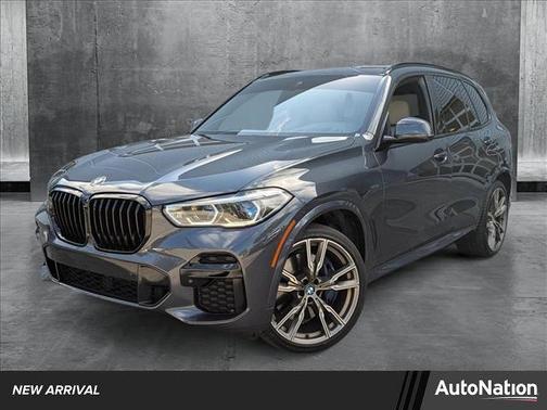 2022 BMW X5 M50i