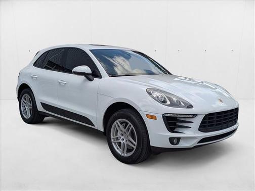 2017 Porsche Macan AWD
