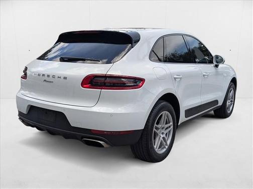2017 Porsche Macan AWD
