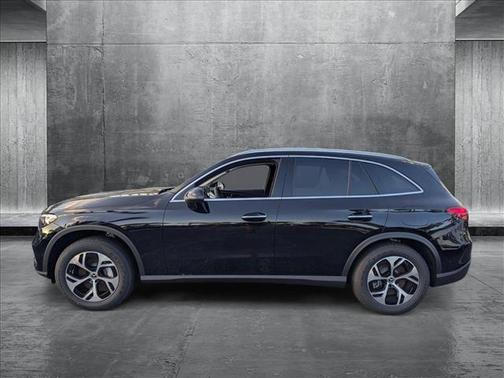 2025 Mercedes-Benz GLC 350e Base