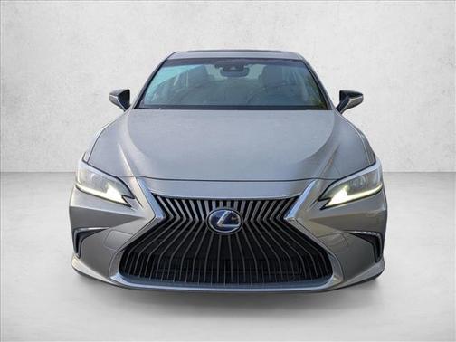 2019 Lexus ES 300h Base