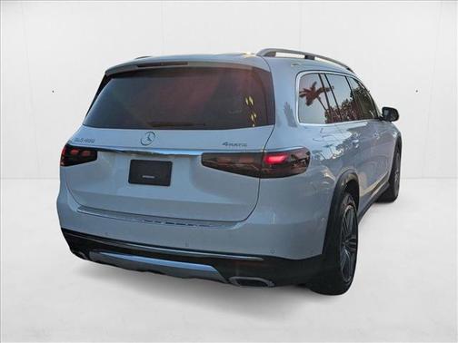 2025 Mercedes-Benz GLS 450 4MATIC