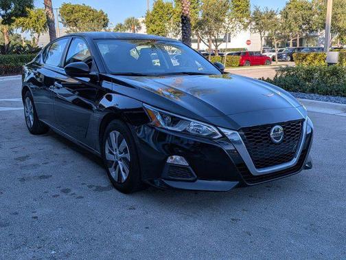 2020 Nissan Altima S FWD