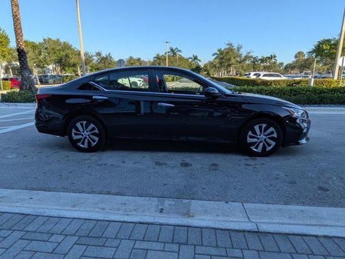 2020 Nissan Altima S FWD