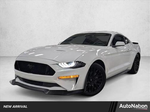 2022 Ford Mustang EcoBoost