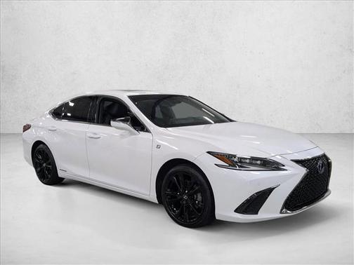 2022 Lexus ES 300h F SPORT