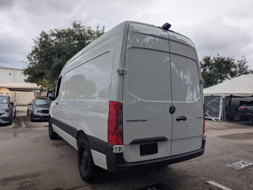 Arctic White 2025 Mercedes-Benz Sprinter 2500 Standard Roof