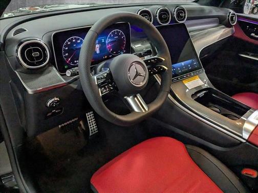2025 Mercedes-Benz GLC 300 Base