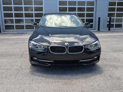 2018 BMW 330e iPerformance
