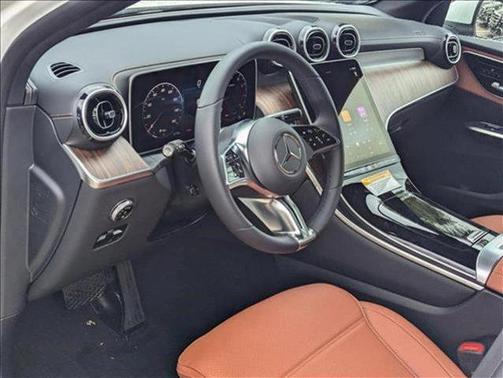 2025 Mercedes-Benz GLC 300 Base