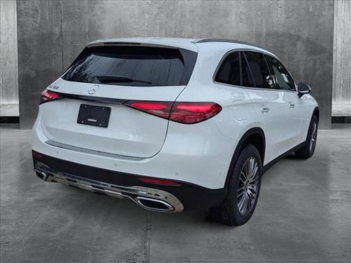 2025 Mercedes-Benz GLC 300 Base