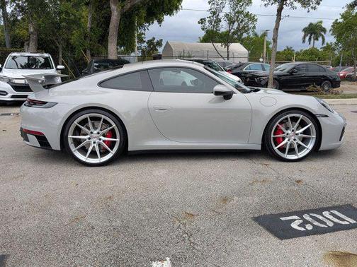 2020 Porsche 911 Carrera 4S