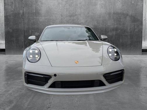 2020 Porsche 911 Carrera 4S