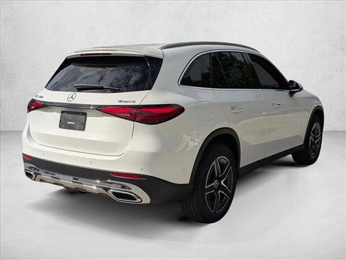 2026 Mercedes-Benz GLC 300 4MATIC