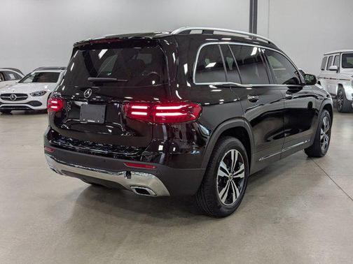 2025 Mercedes-Benz GLB 250 Base