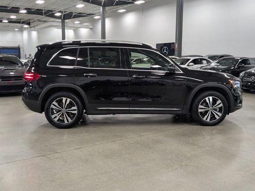 2025 Mercedes-Benz GLB 250 Base
