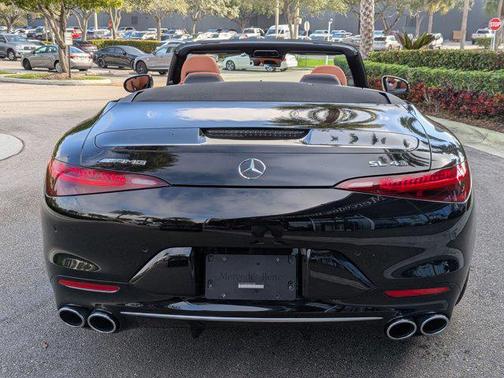2025 Mercedes-Benz AMG SL 43 Base