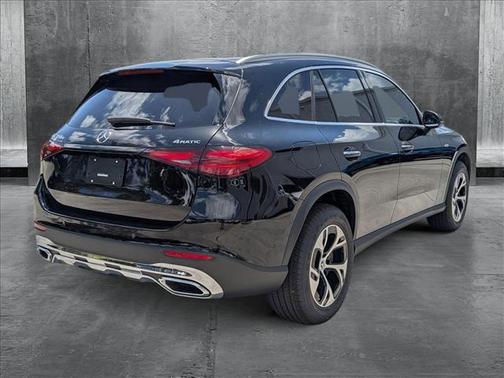 2025 Mercedes-Benz GLC 350e Base