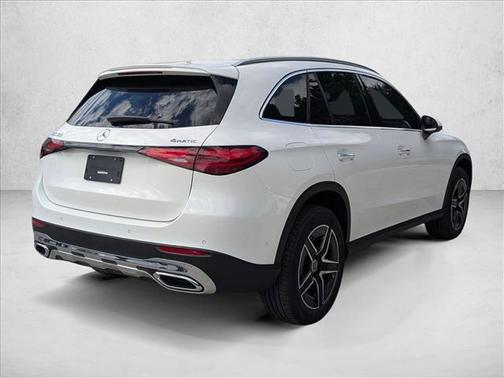 2026 Mercedes-Benz GLC 300 4MATIC