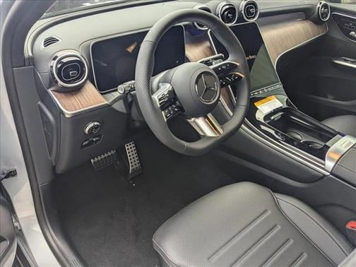 2025 Mercedes-Benz GLC 350e Base