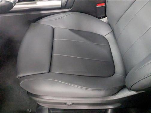 2025 Mercedes-Benz GLA 250 Base