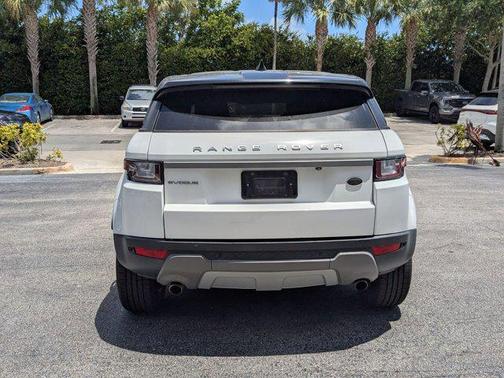 2018 Land Rover Range Rover Evoque SE