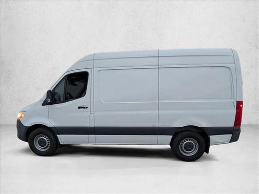 2022 Mercedes-Benz Sprinter 2500 Standard Roof