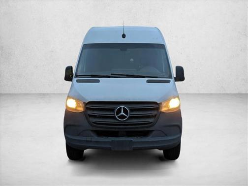 2022 Mercedes-Benz Sprinter 2500 Standard Roof