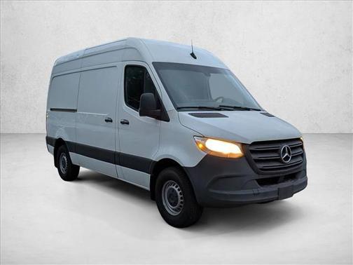 2022 Mercedes-Benz Sprinter 2500 Standard Roof