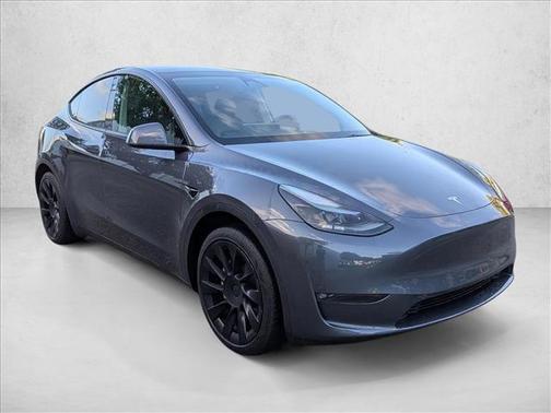 2023 Tesla Model Y Long Range Dual Motor All-Wheel Drive