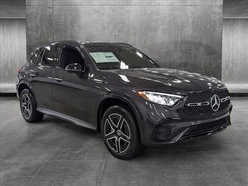 2025 Mercedes-Benz GLC 300 4MATIC