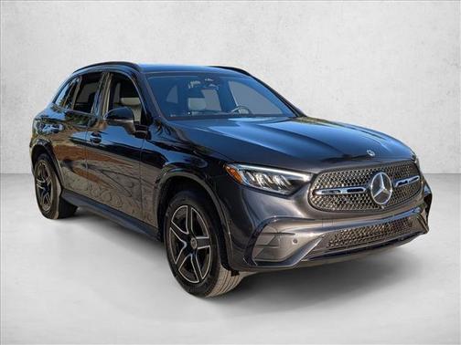 2025 Mercedes-Benz GLC 300 4MATIC