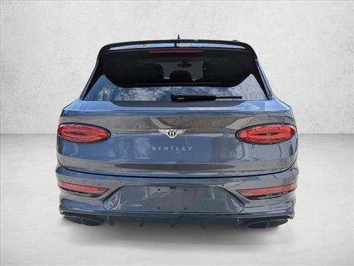 2022 Bentley Bentayga V8