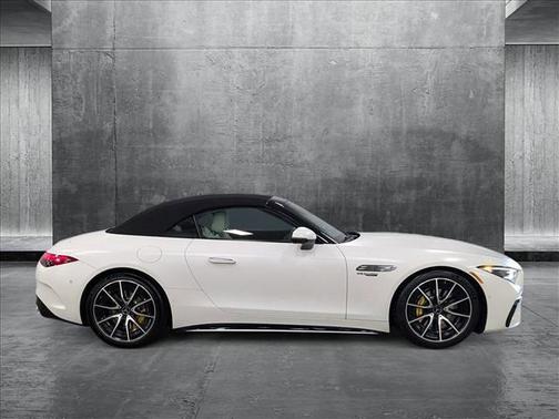 2022 Mercedes-Benz AMG SL 63 Base