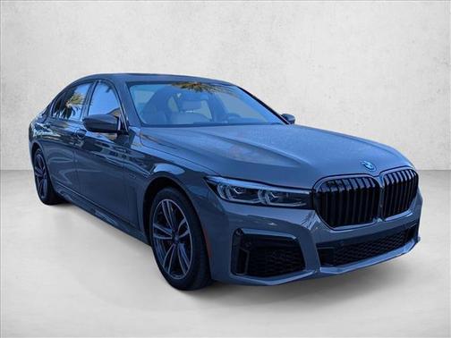 2022 BMW 745e xDrive