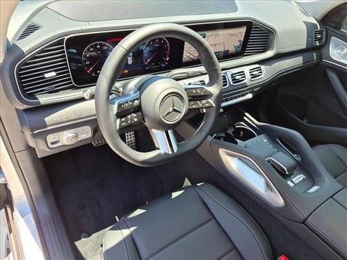 Cirrus Silver Metallic 2026 Mercedes-Benz GLS 450 4MATIC