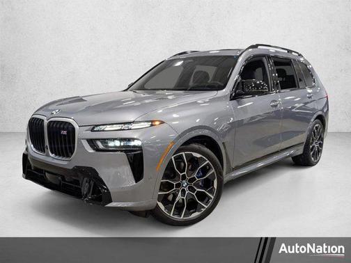 Skyscraper Grey Metallic 2025 BMW X7 M60i