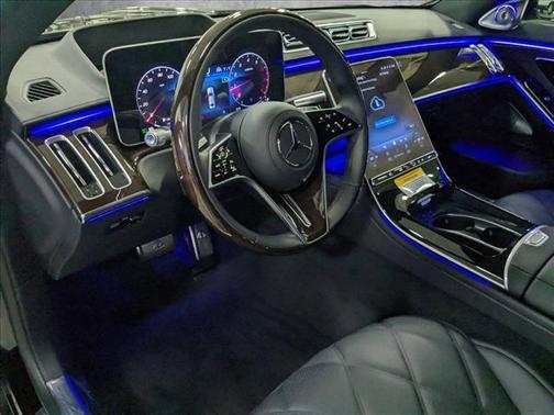 2025 Mercedes-Benz S-Class Maybach S 680