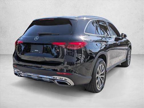 2025 Mercedes-Benz GLC 300 Base