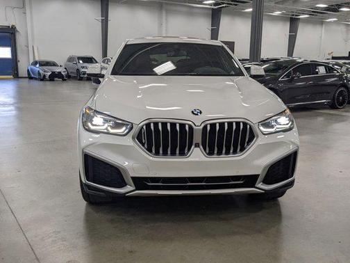 2022 BMW X6 xDrive40i