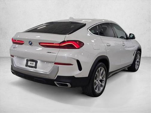 2022 BMW X6 xDrive40i
