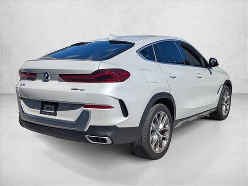 2022 BMW X6 xDrive40i