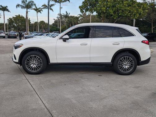 2025 Mercedes-Benz GLC 300 Base