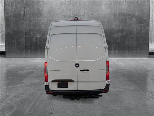2024 Mercedes-Benz Sprinter 2500 High Roof