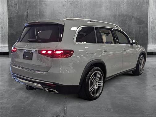 2024 Mercedes-Benz GLS 450 4MATIC